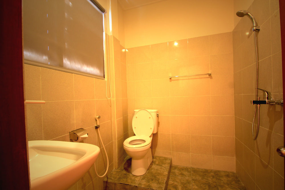 Jesens Inn I Kuta Lombok Εξωτερικό φωτογραφία